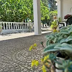 Apartment Ninetta *